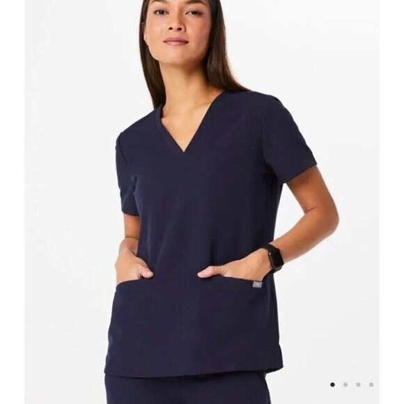 Figs Women's Sz M Casma Technical Collection Navy Blue Scrub Top FW1100 - Picture 9 of 9